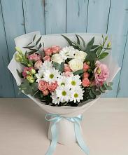 Букет цветов из:  Розы, Лизиантусы и Хризантемы в Лебяжьем Ленинградской области