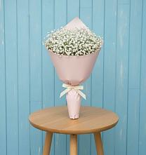 Букет цветов из:  Гипсофила в Лебяжьем Ленинградской области