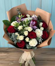 Букет цветов из:  Розы и Альстромерии в Лебяжьем Ленинградской области