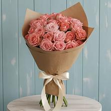 Букет цветов из:  Розы в Лебяжьем Ленинградской области