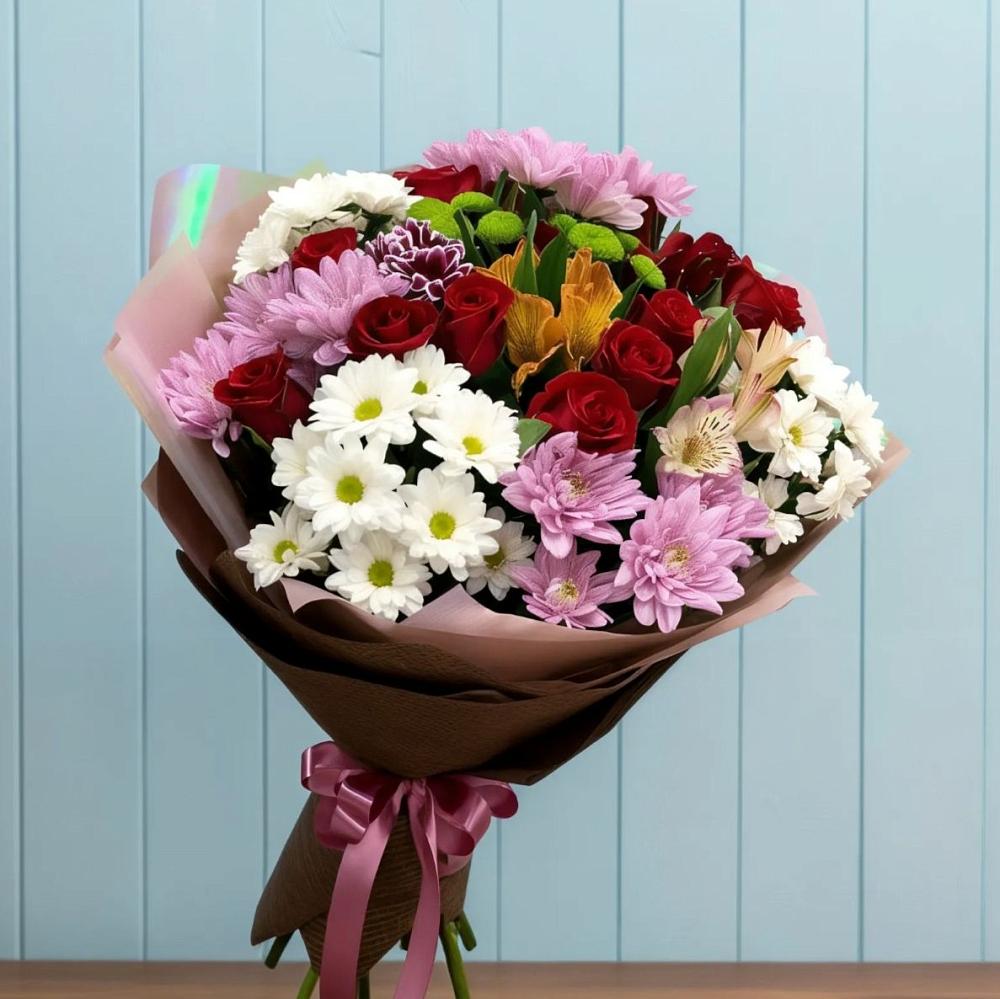 Букет цветов из: Розы, Хризантемы и Альстромерии в Лебяжьем Ленинградской области