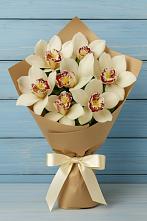 Букет цветов из:  Орхидеи и Розы #REPLACE_PRED# Лебяжьем Ленинградской области