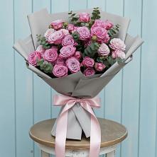 Букет цветов из:  Розы в Лебяжьем Ленинградской области